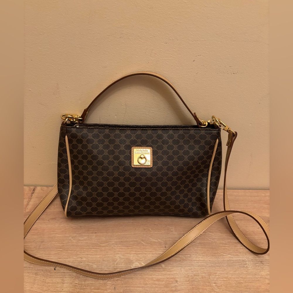Brown Patterned Top-Handle Crossbody Bag with Gold Accent